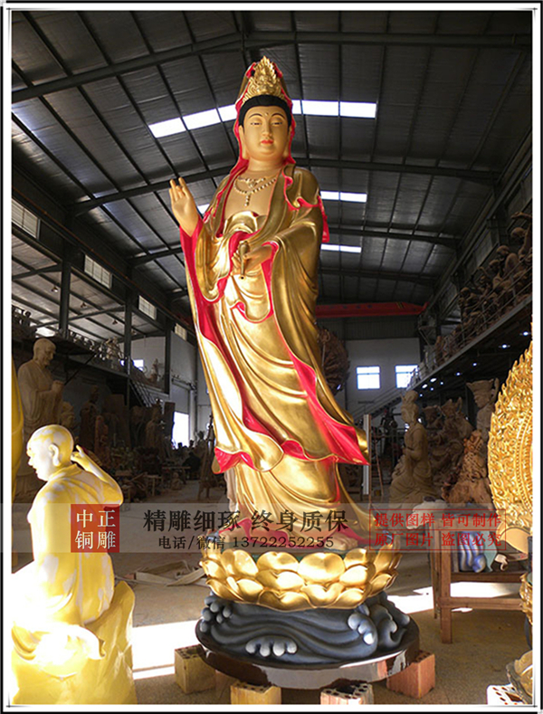 四面四大菩薩雕塑