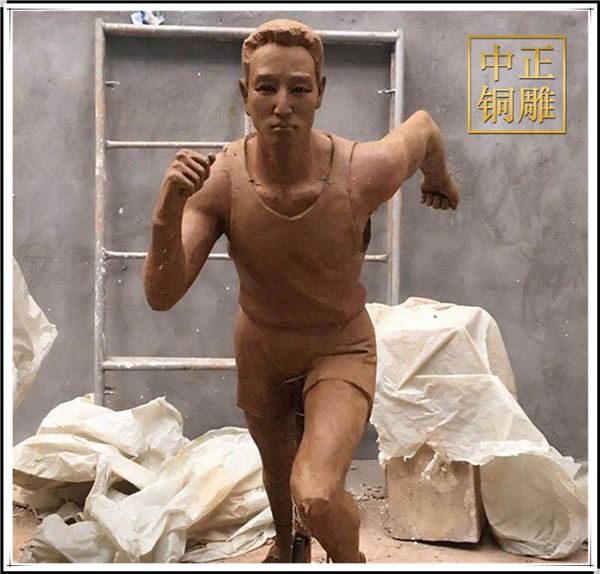 遠動員雕塑廠家.jpg 遠動員雕塑廠家.jpg