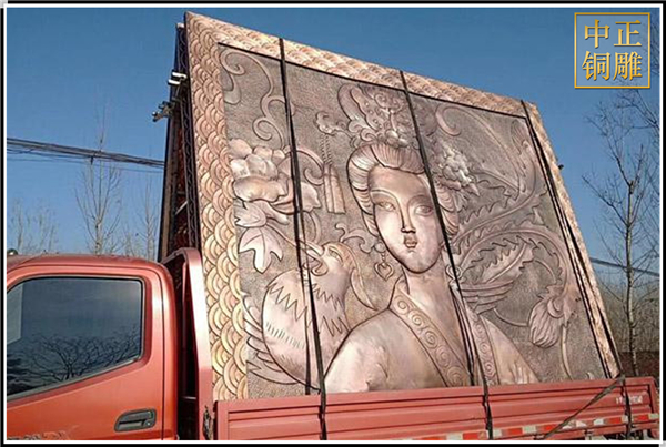 酒店山水銅浮雕