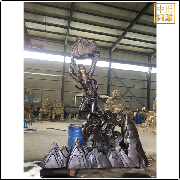 12廠家鑄造女媧補天銅雕塑.jpg