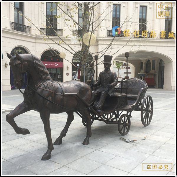 拉馬車步行街景觀雕塑