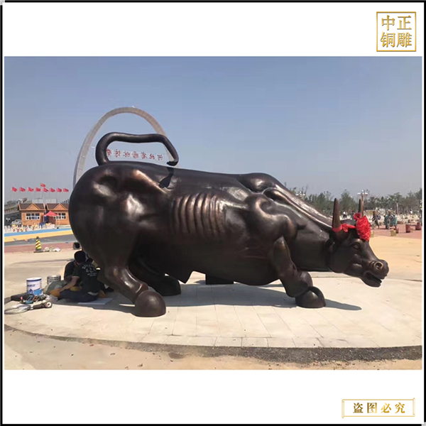 a1.5米華爾街銅牛雕塑生產(chǎn)廠.jpg